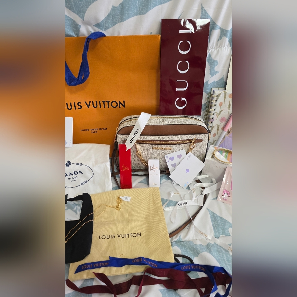 A Little Bit Of Lovely Buyers Appreciation, Christmas For The Kids ♡ - Picture 5 of 14